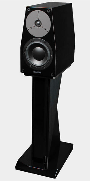 Click here for more on the pristine Silverline SR17.5!